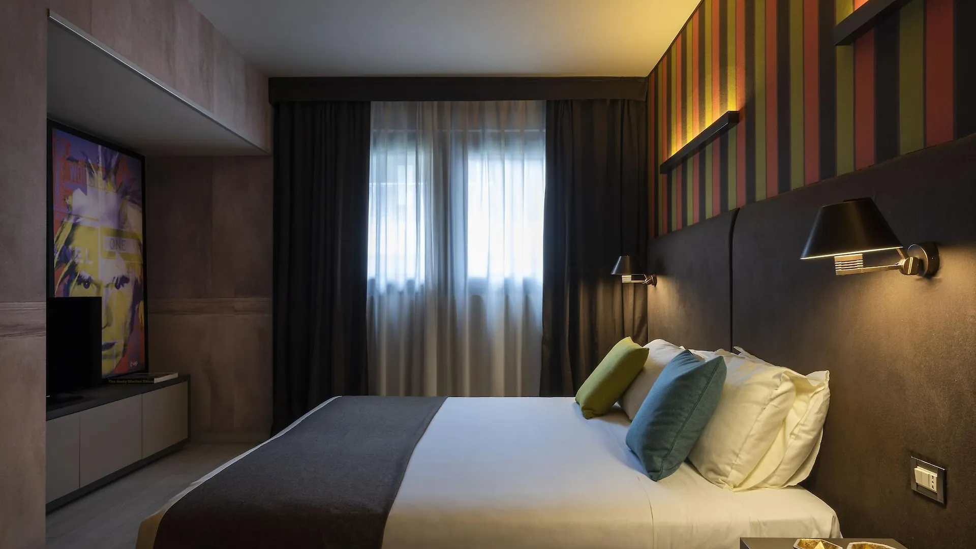 Fifty House Cellini Hotell Milano 5*,  Italien