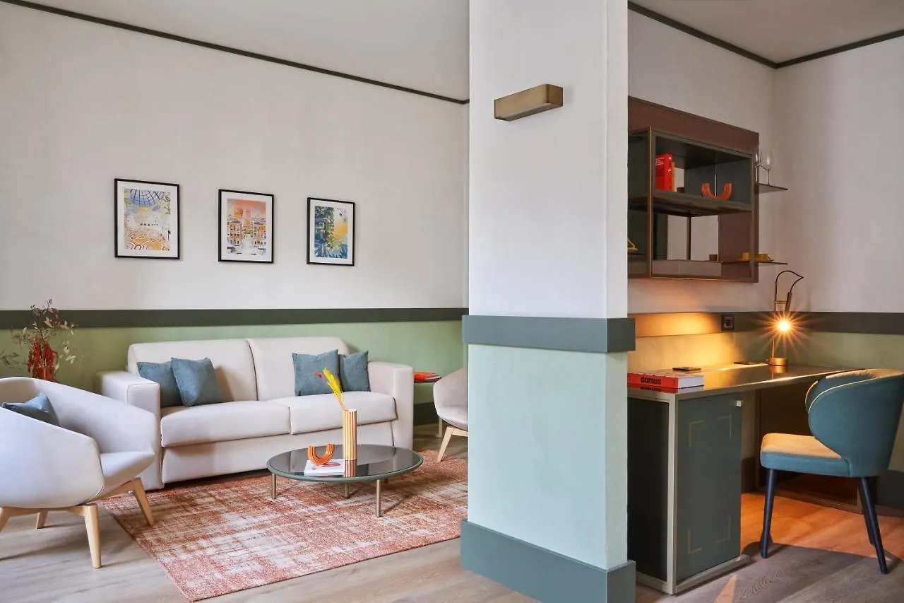 Fifty House Cellini Hotell Milano