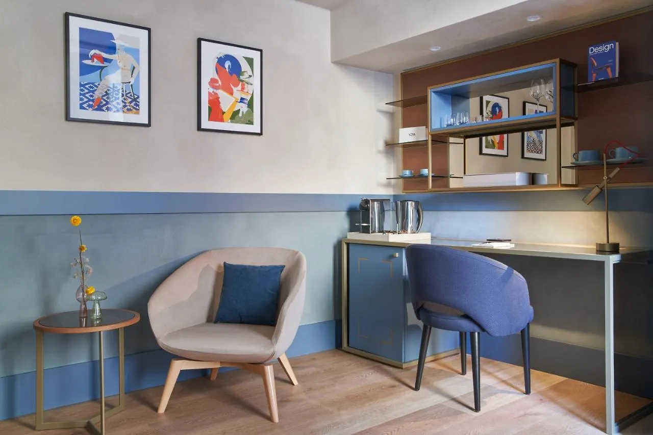 Fifty House Cellini Hotell Milano