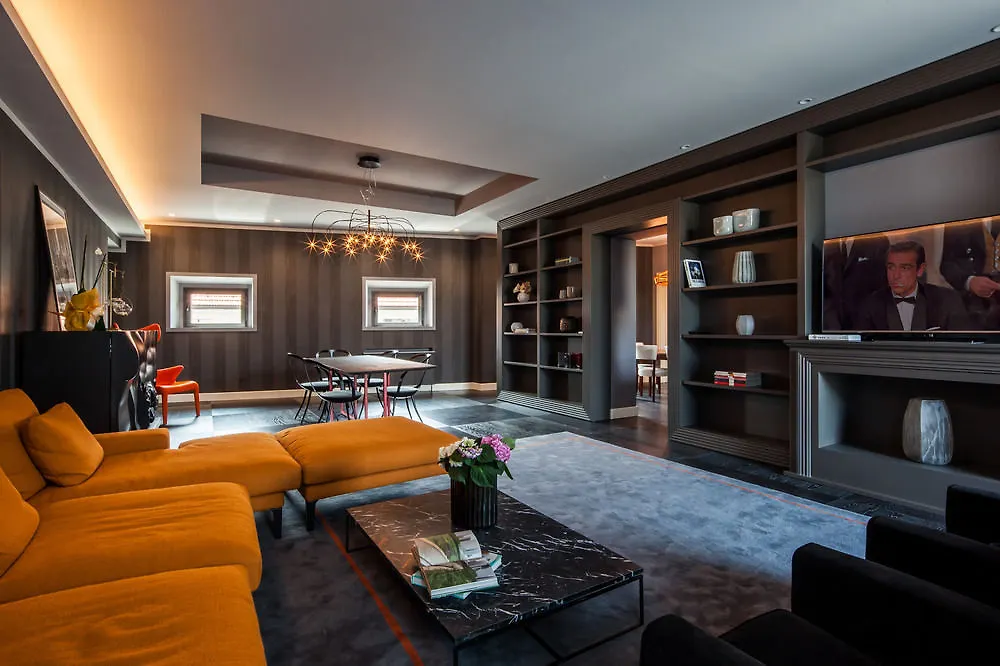 Fifty House Cellini Hotell Milano